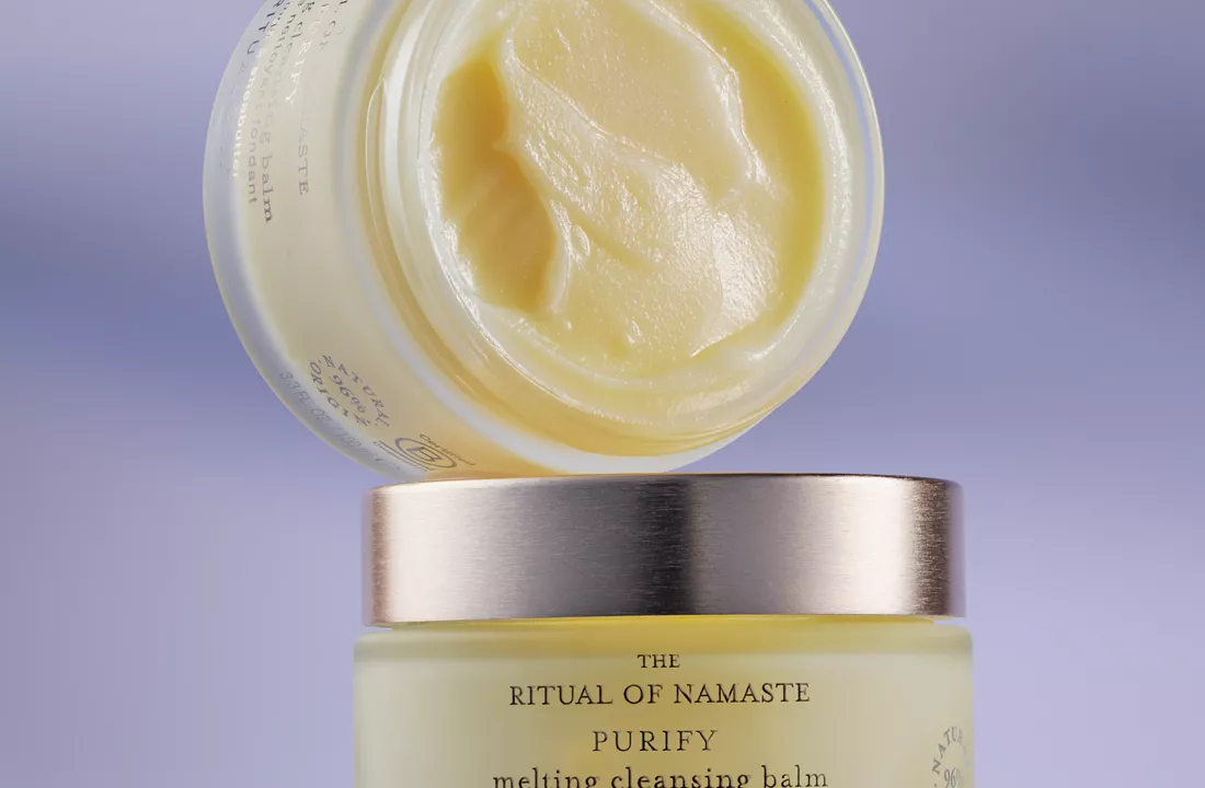 Charcoal Wonder Mask van The Ritual of Namaste